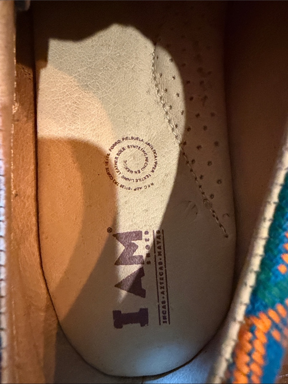 Embroidered men’s oxford Mayan resort wear size 13 - Picture 7 of 8